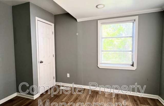 4536 40th Place North