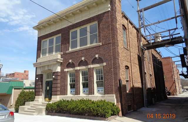 630 N Park Ave