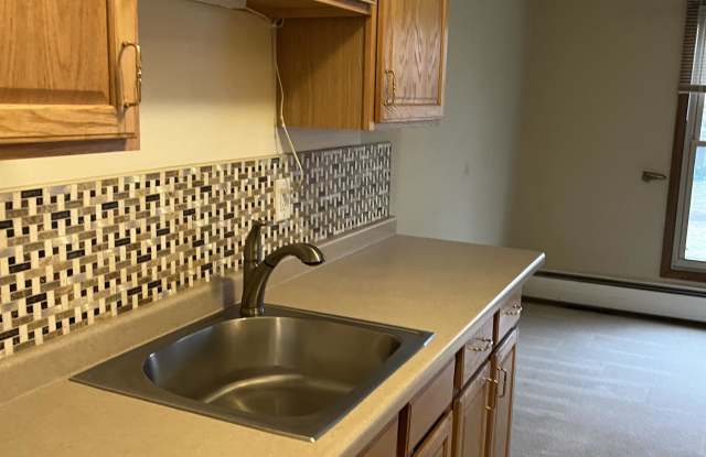 912 9th Avenue South, unit 6 - 1