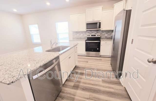 241 Palmeras Marinas Ln