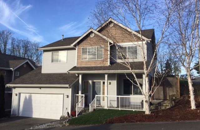 2412 Ne 11th Ct - 2412 Northeast 11th Court, Renton, WA 98056