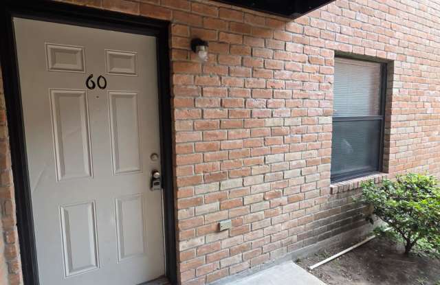 800 North 27th Street - 60
