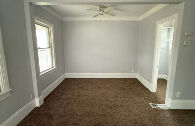 3bd Single Broadway/Harvard Vouchers Only