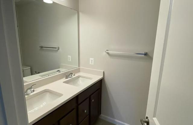 5327 Smith's Cove Ln - 3M