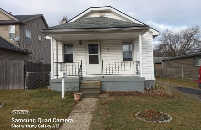 1635 East Madge Avenue - 1635 East Madge Avenue, Hazel Park, MI 48030