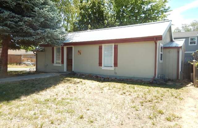 3 Bedroom, 1 Bathroom Less Than A Block From Park Access - Available Soon!