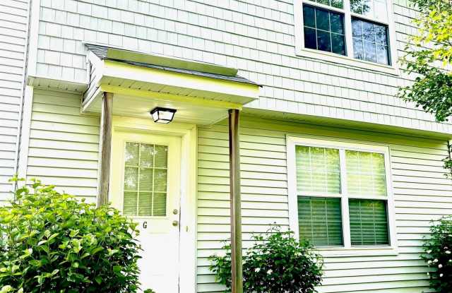 27 Oyster Bay