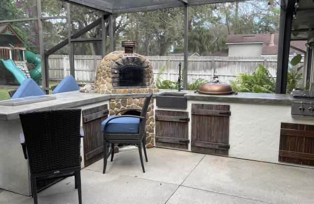 205 Fox Valley Drive