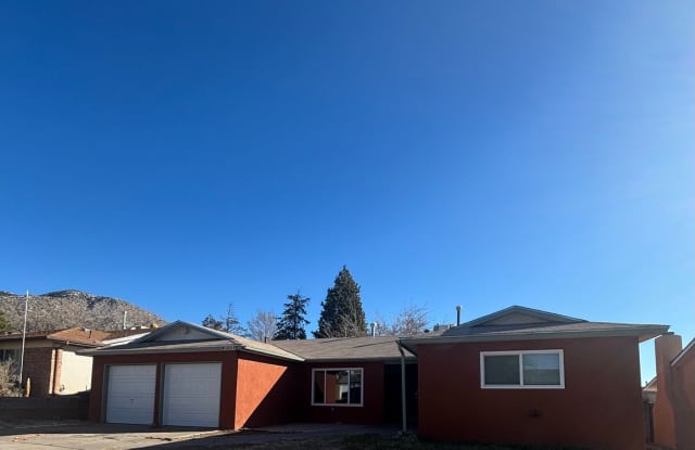 3 Bed 2 Bath Located in desirable NE Heights Neighbor (Showing 2/16 1PM)