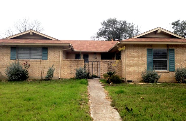 7707 Hartman St - 7707 Hartman St, San Antonio, TX 78209