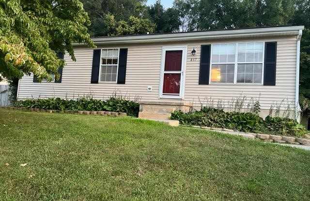 837 Orlando CT - 837 Orlando Court, Hollins, VA 24019