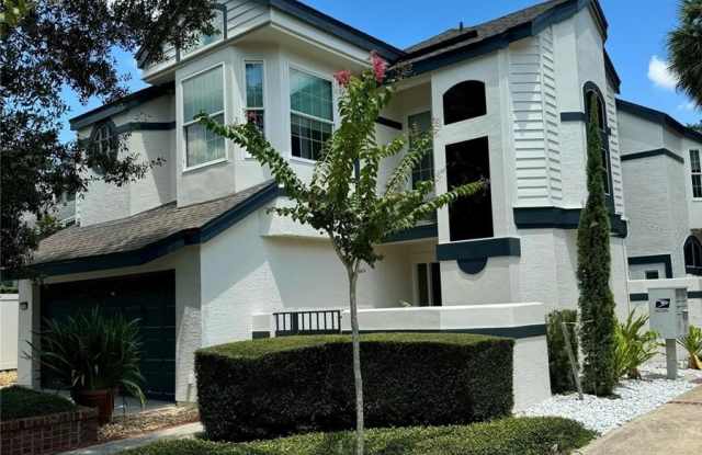 782 S PENNSYLVANIA AVENUE