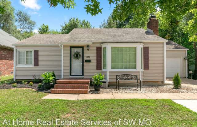 822 E Sunshine - 822 East Sunshine Street, Springfield, MO 65807