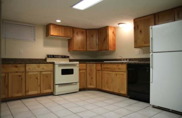 2537 Harrison Boulevard