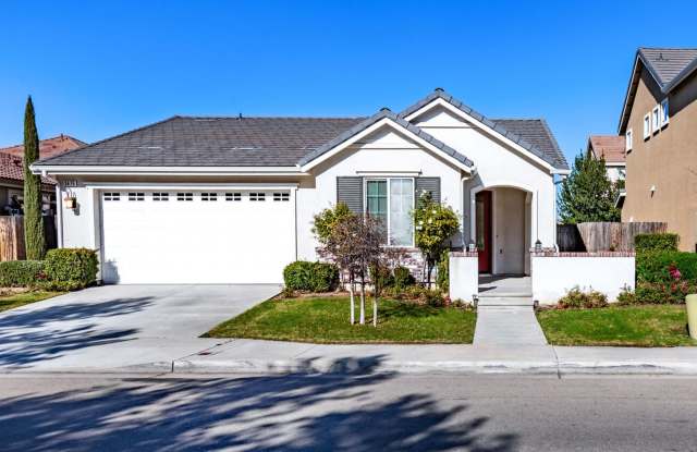 Newer 3 bedroom/2 bath home with 2-car garage