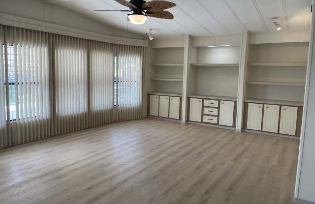 100 Hampton Rd