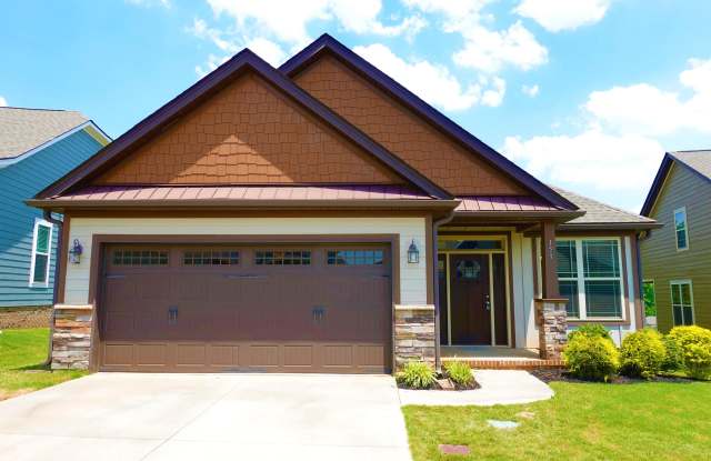 Photo of 153 Bur Oak Drive