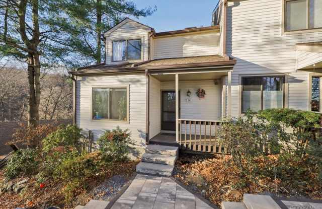 74 Pheasant Run unit: 74