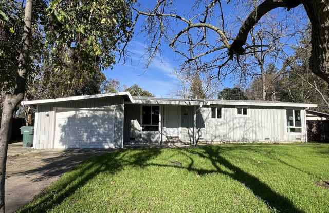 MARCH MOVE IN SPECIAL!! STUNNING REMODELED 3 BED HOME IN CARMICHAEL!!
