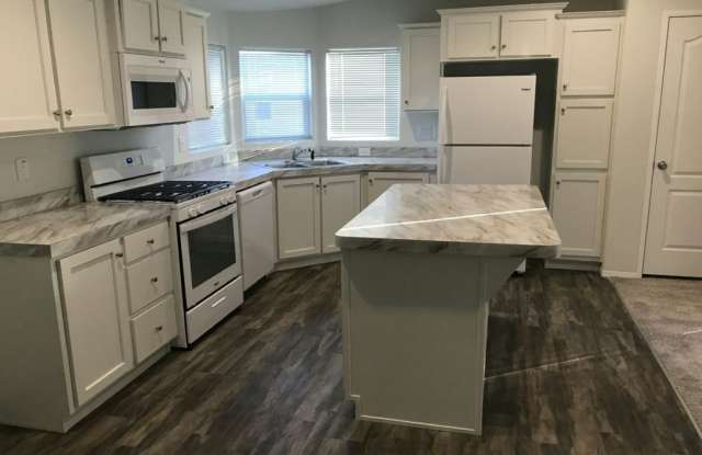 415 North Akers Rd #42