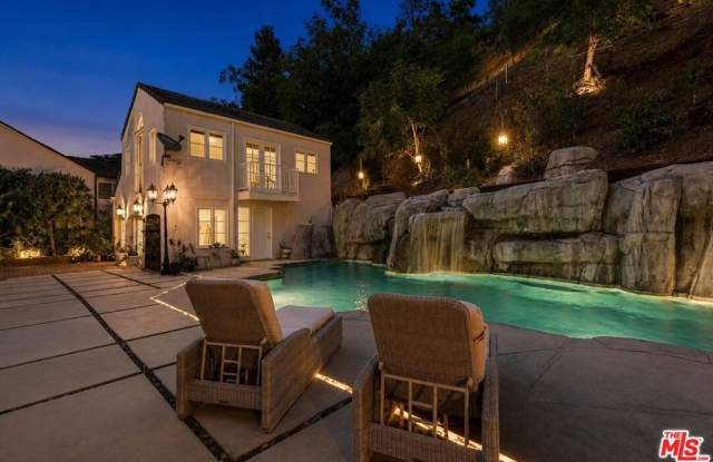 1174 Coldwater Canyon Drive