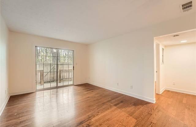 3005 Seven Pines Lane