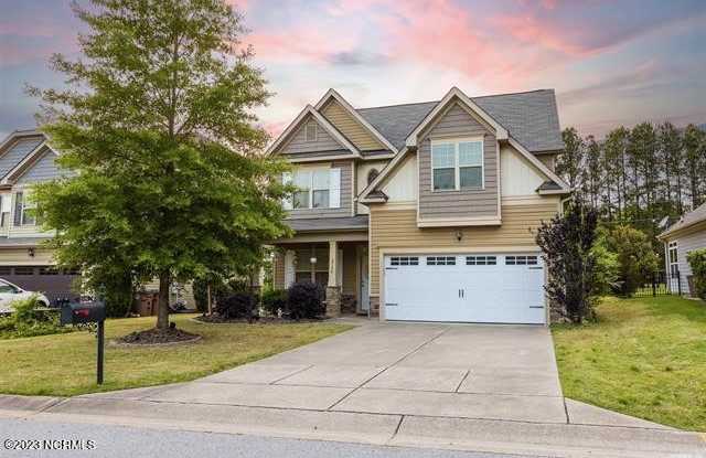 2124 Longmont Drive