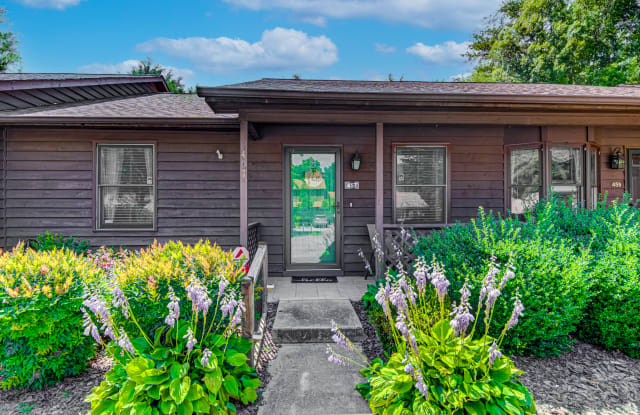 457 James Court - 1
