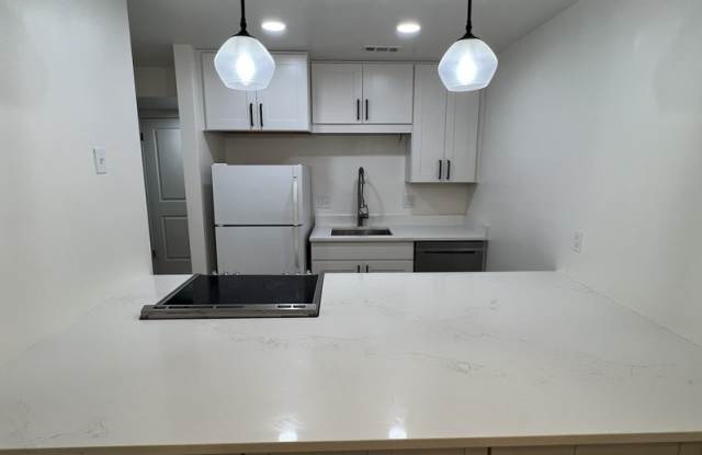 31 M Street #102 - 1