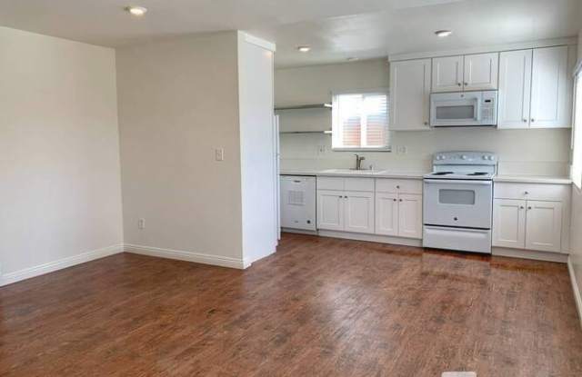 2300 Delaware Street