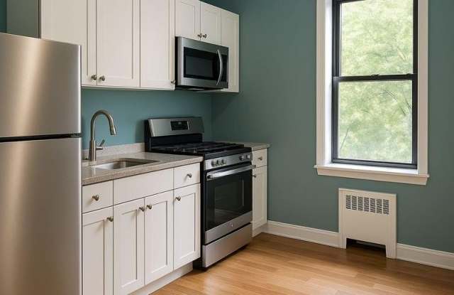 Photo of 646 Saratoga Avenue unit: #1