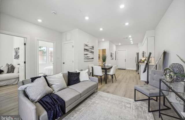 2495 Alabama Avenue SE