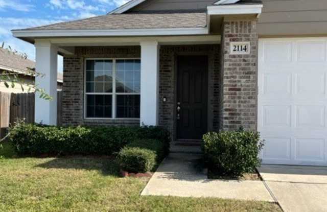 2114 Egret Drive