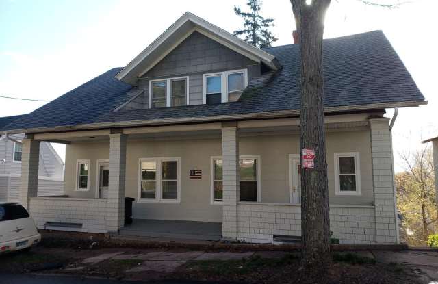105 Hillside Avenue