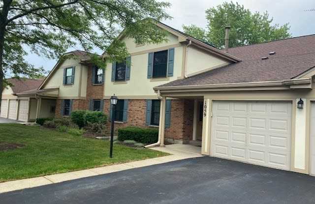 1059 Deerpath Court - 1059 Deerpath Court, Wheeling, IL 60090