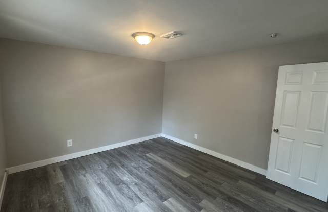 3432 West Custer Place