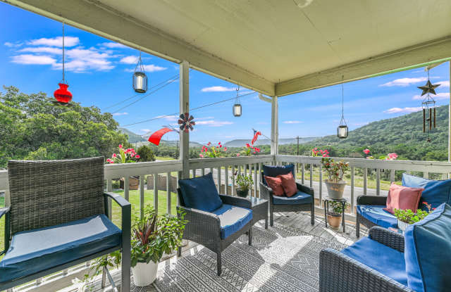 3600 Farm to Market Road 2673 - B4