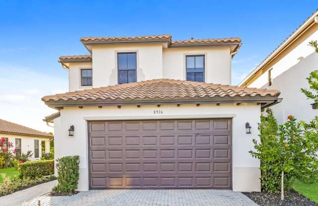 Annual rental - 3 bedroom / 2.5 bath - Fully furnished