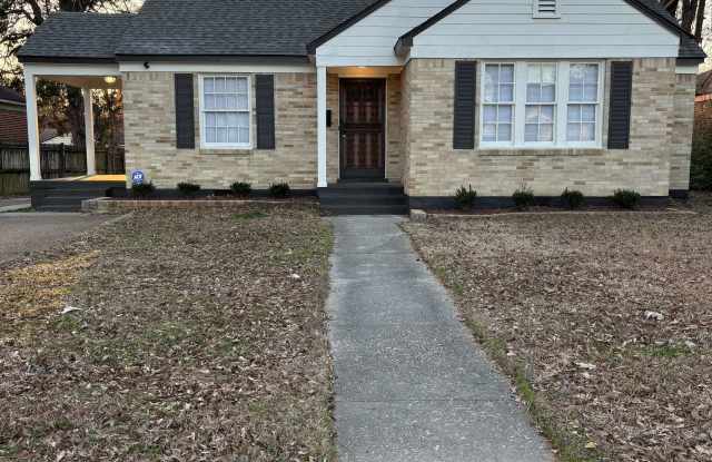 1495 Marianna Street