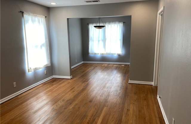 1010 Deforrest Street