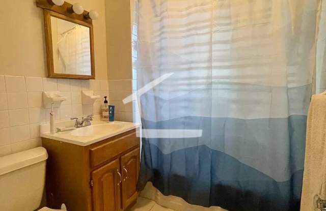 Photo of Nice 3 bed in Brighton