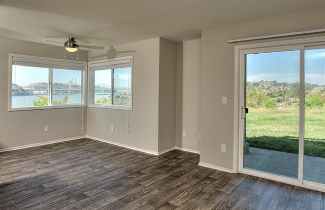 Seabridge at Glen Cove