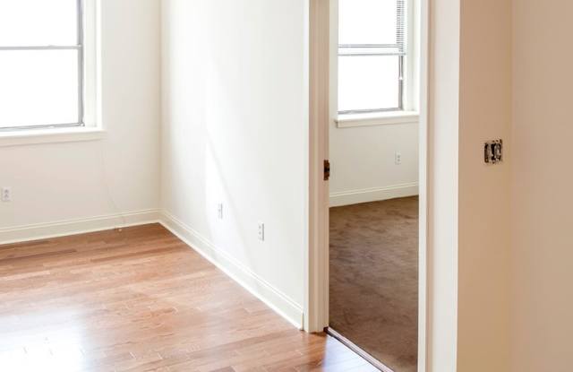 1300 Chestnut Street