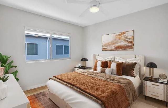 Photo of 12th Street