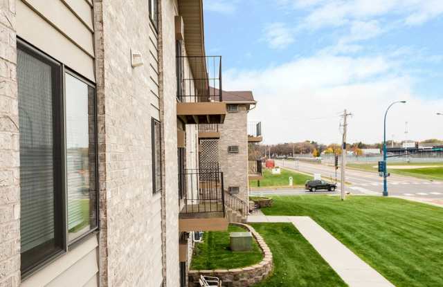 Photo of Camelot Square