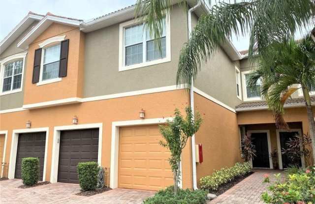 Photo of 7886 MOONSTONE DR