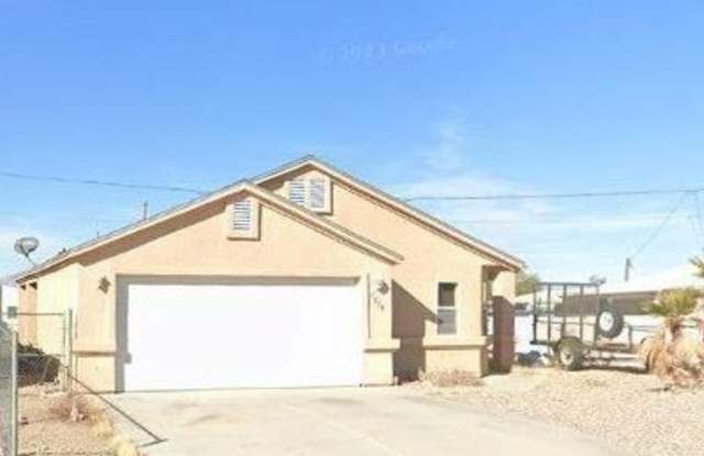 Photo of 1379 E Pearl Way