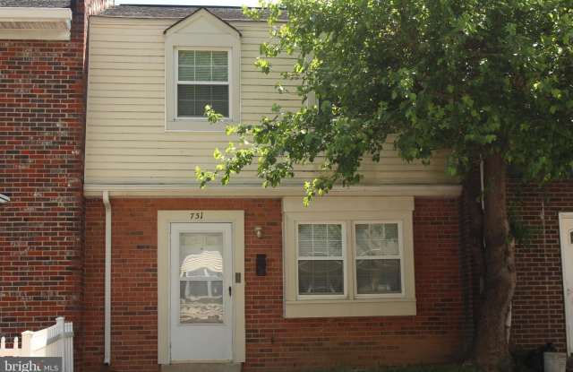 731 DENTON Circle