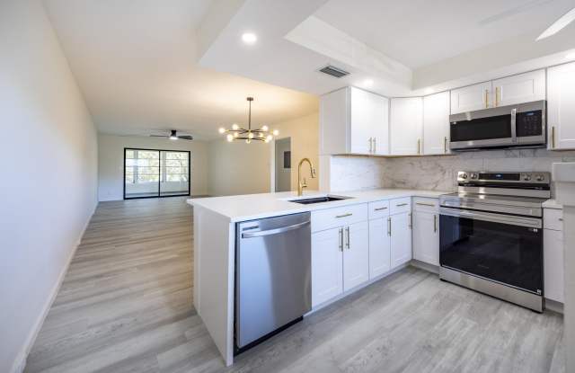 2303 Lucaya Lane