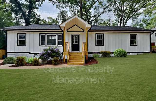 Photo of 2633 Brentwood Pl